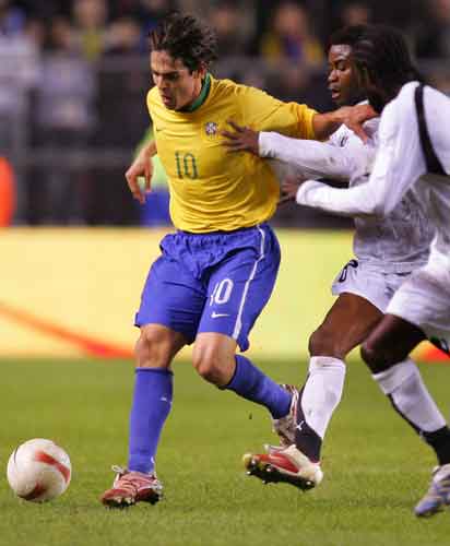 巴特勒赛事官方发布高光表现新规，法国队争议不断！