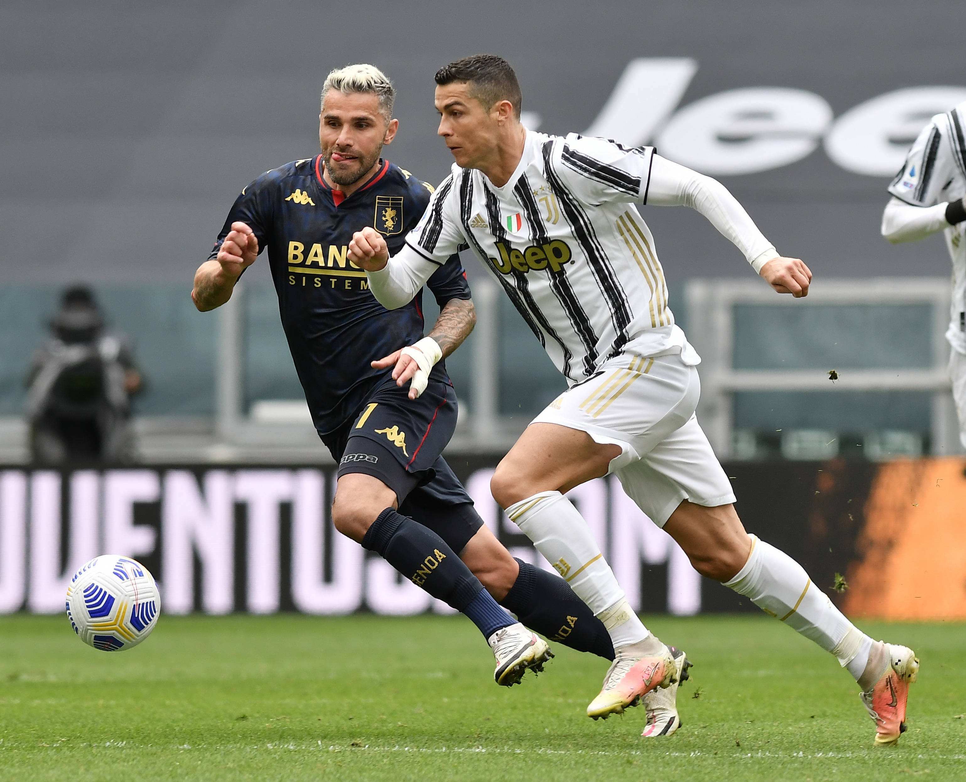 关于蒂姆在TL比赛中出色防守，爆冷引发热议！的信息